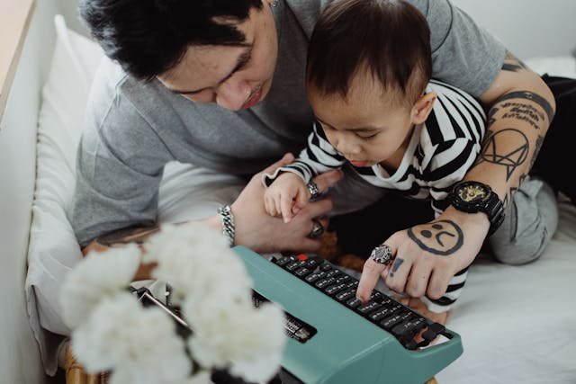 pexels ketut subiyanto 4934130